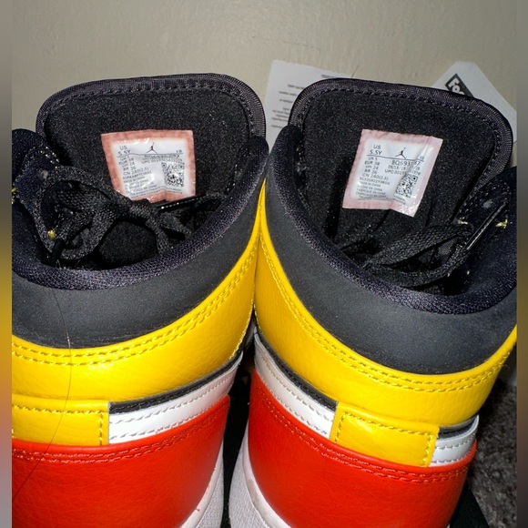 Orange/Yellow Air Jordan 1 Mid - Picture 4 of 9
